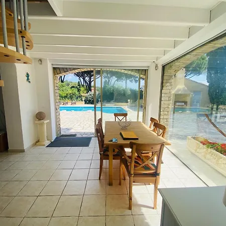 De Vacances A Cote De La Mer Villa