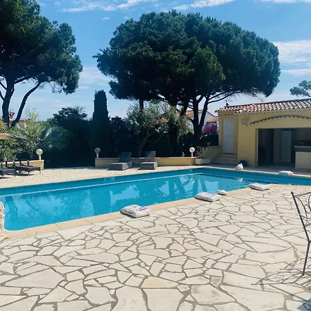 Villa De Vacances A Cote De La Mer Sainte-Maxime